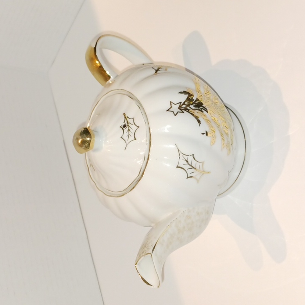 Lefton China - Tea Pot 1878 Christmas Tree! - Picture 2 of 9